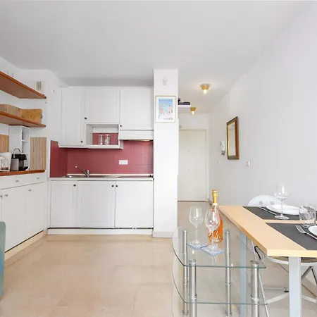 Cosy A - Proche De La - Ee Apartmán