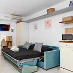 Apartament Cosy A - Proche De La - Ee