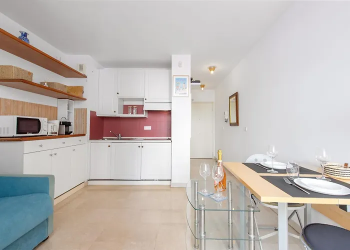 Cosy A - Proche De La - Ee Apartmán